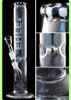 Custom Bong Limited Edition Black and White