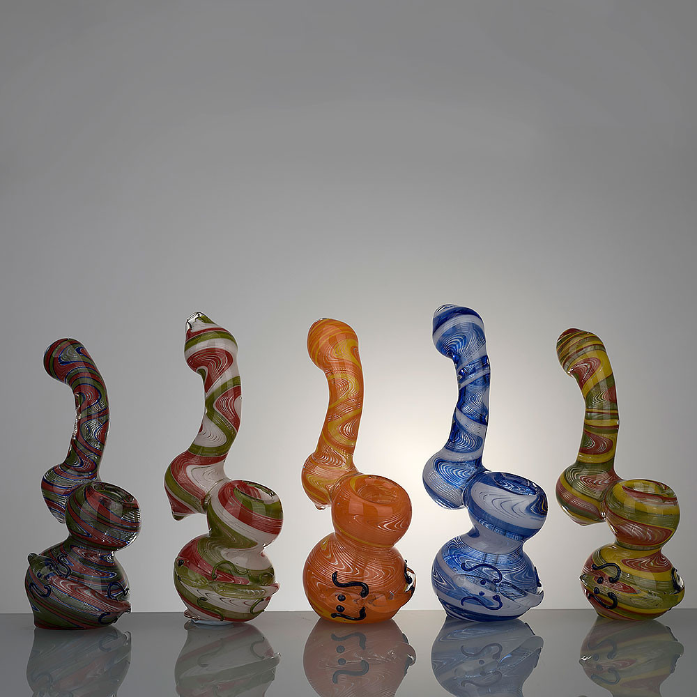 Lizard Design Multi Coloured Glass Bubbler